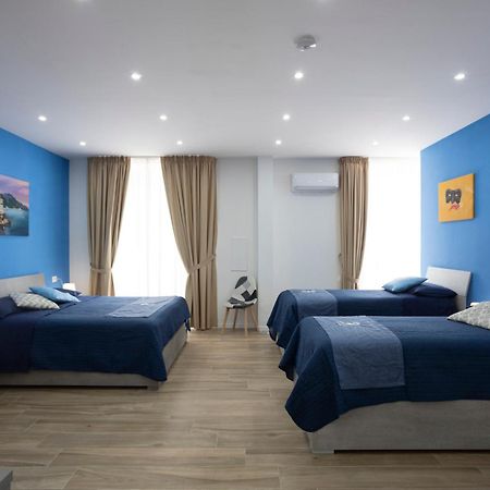 Giuly Suites & Rooms Νάπολη Εξωτερικό φωτογραφία