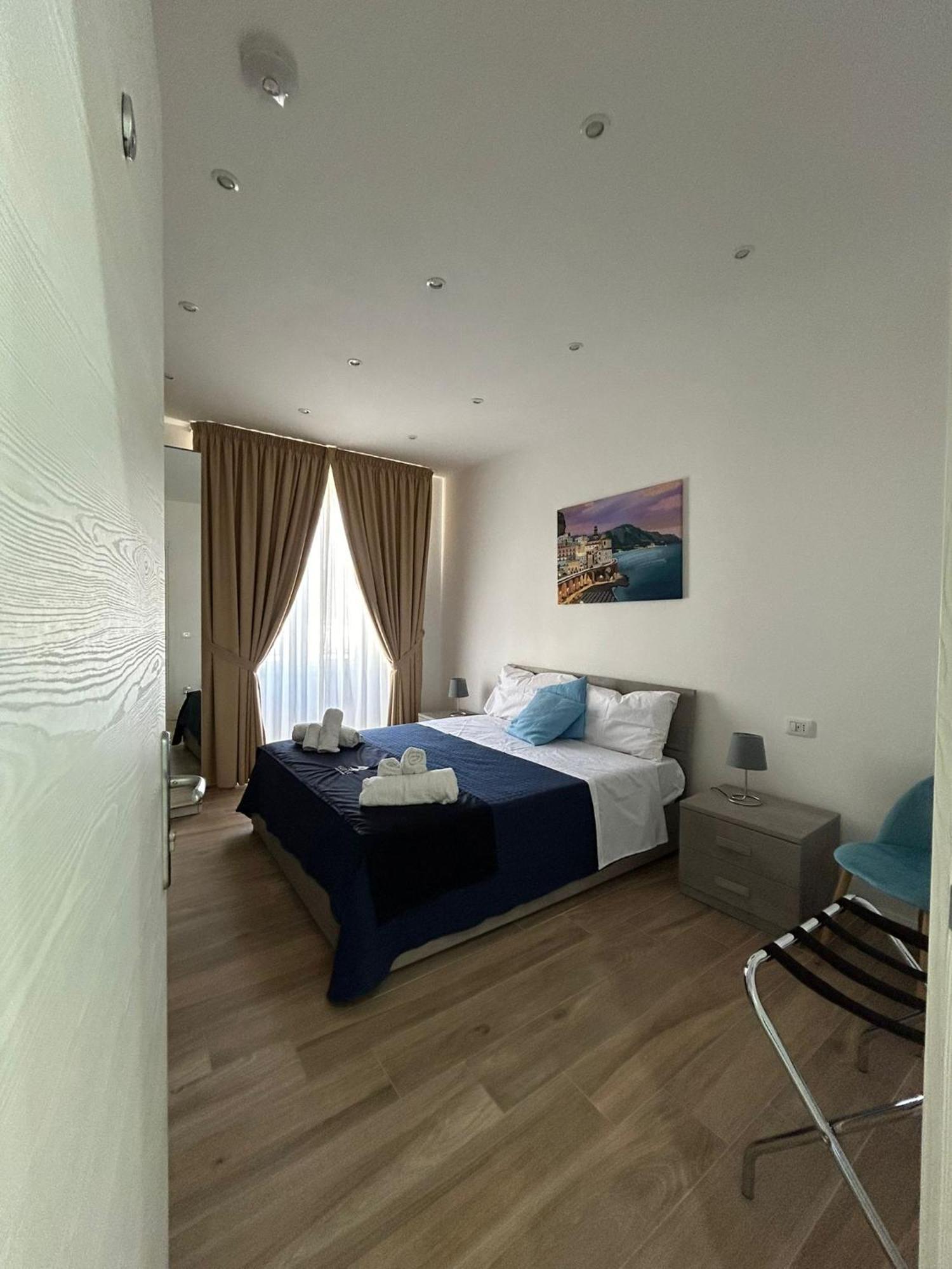 Giuly Suites & Rooms Νάπολη Εξωτερικό φωτογραφία